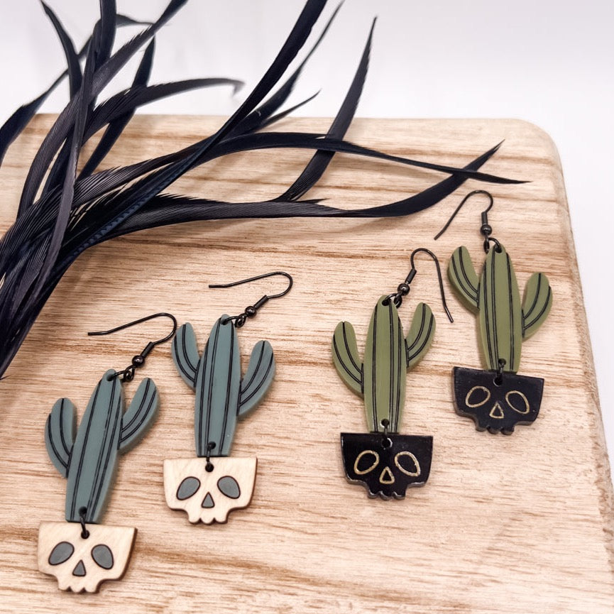 Skull Plant earrings