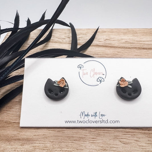 Cat stud earrings